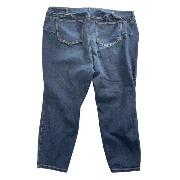 Torrid Jeans 26 Bombshell Skinny Premium Stretch High Rise Capri Inseam 23" - Picture 3 of 12